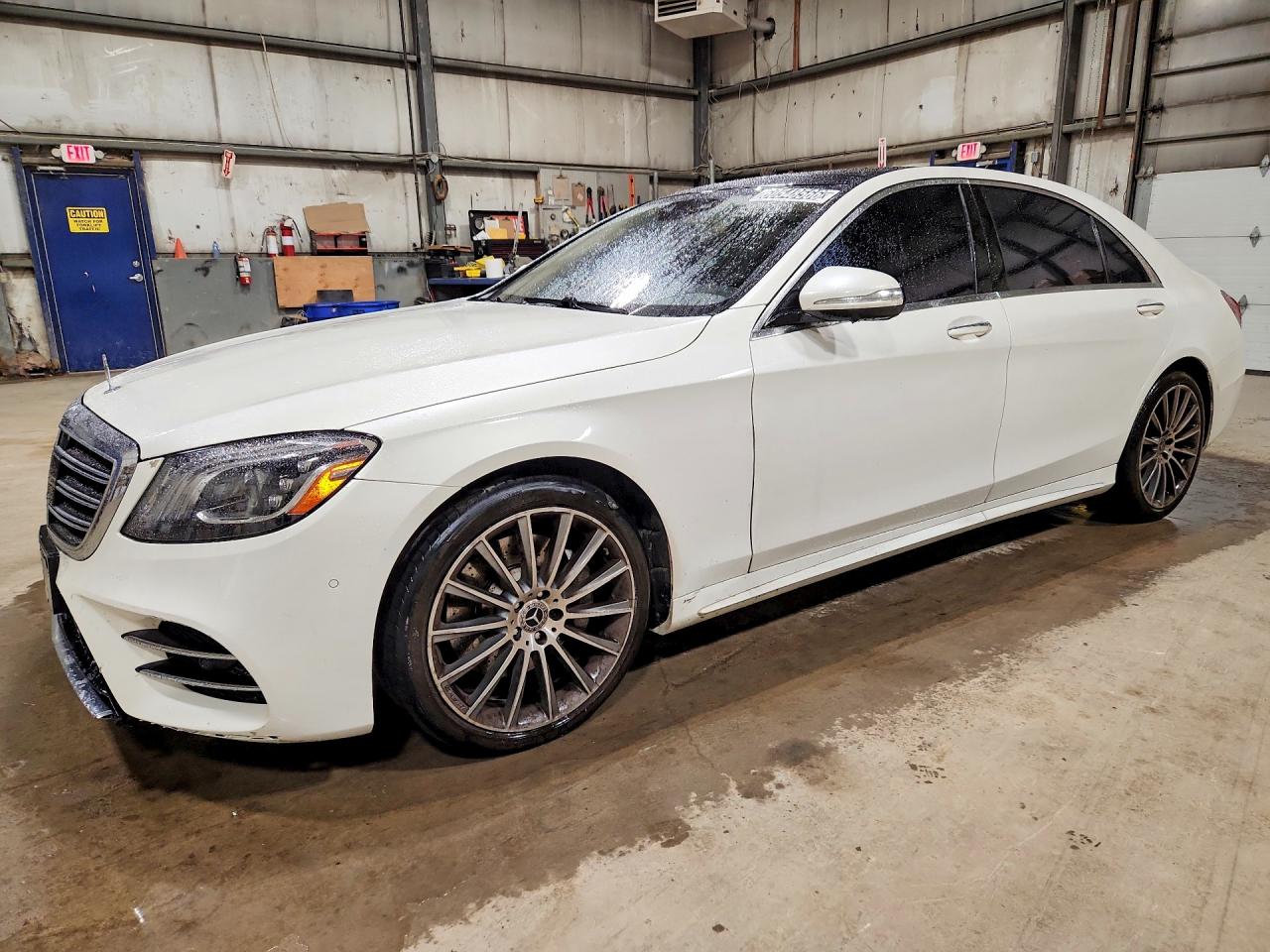 2020 Mercedes-Benz S 560, VIN WDDUG8GB6LA519058 — Minor dents and scratches