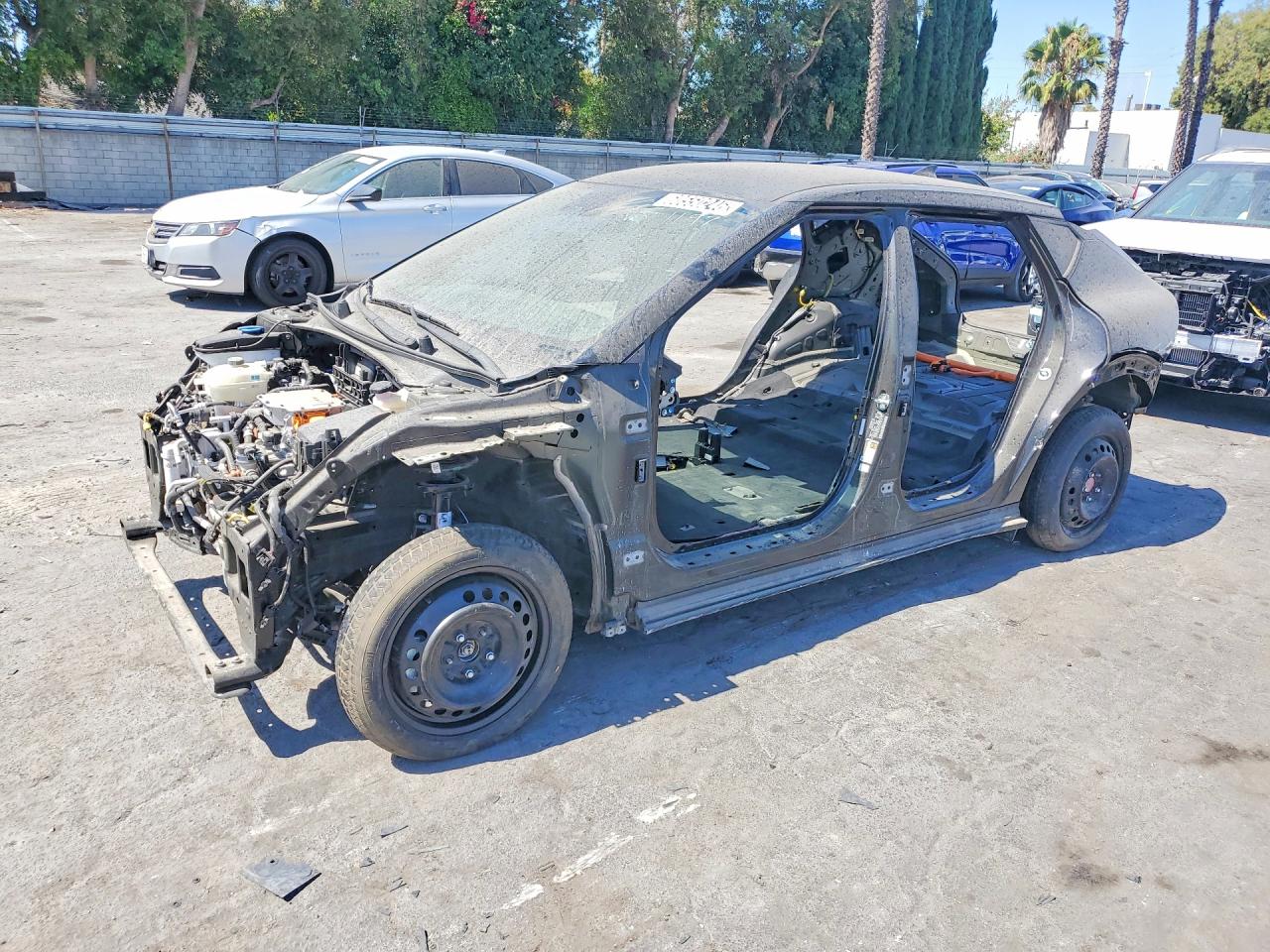 2025 Kia EV6 Light Long Range, VIN 5XYC3DJC8SG011197 — Stripped