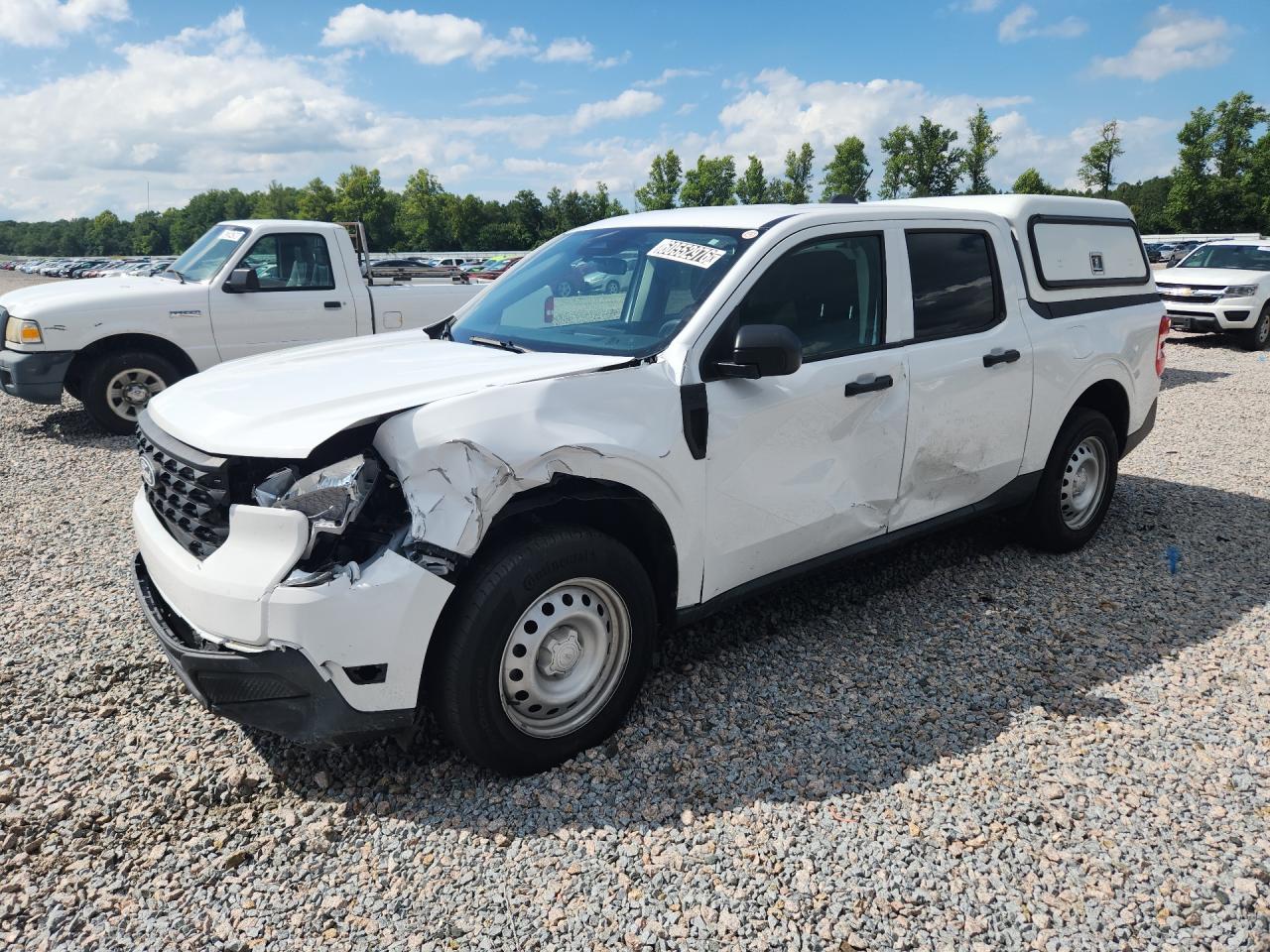 2025 Ford Maverick XL, VIN 3FTTW8A37SRA56460 — Side