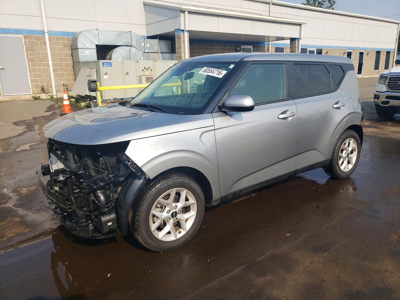 2024 Kia Soul LX, VIN KNDJ23AU0R7920913 — Front end