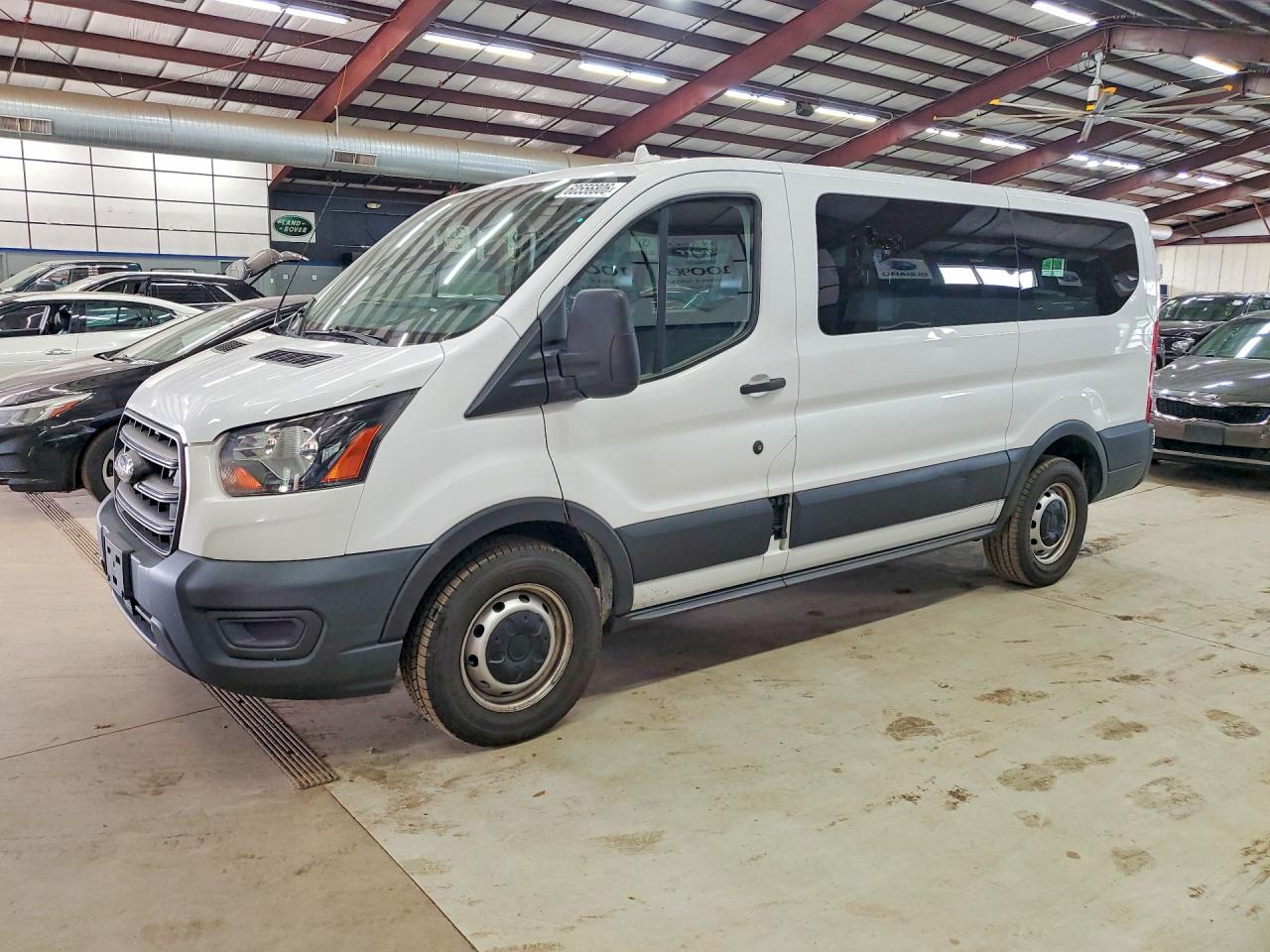 2020 Ford Transit Passenger XL, VIN 1FMZK1Y89LKA75639 — Rear end