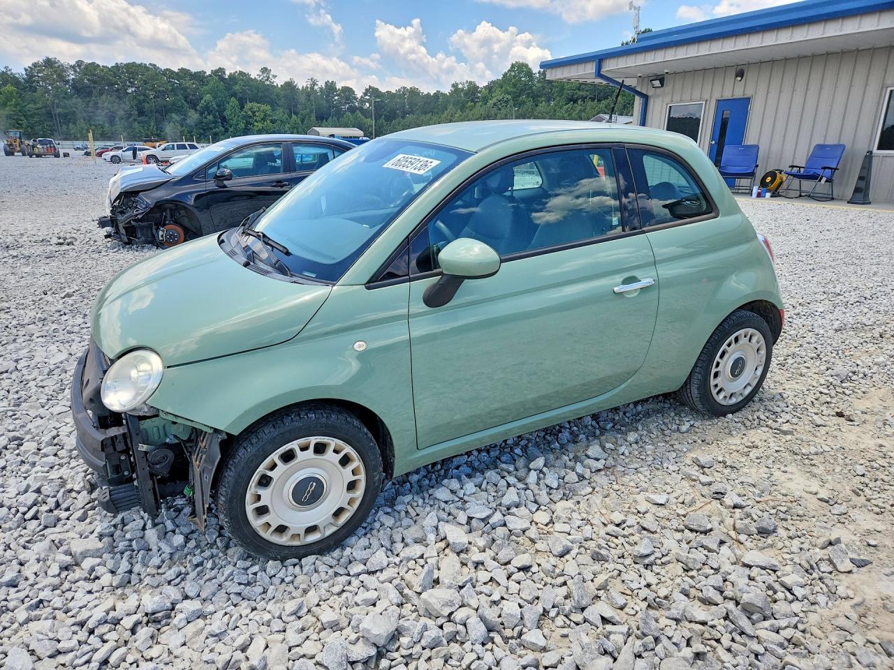 2014 FIAT 500 Pop, VIN 3C3CFFAR1ET173147 — Front end