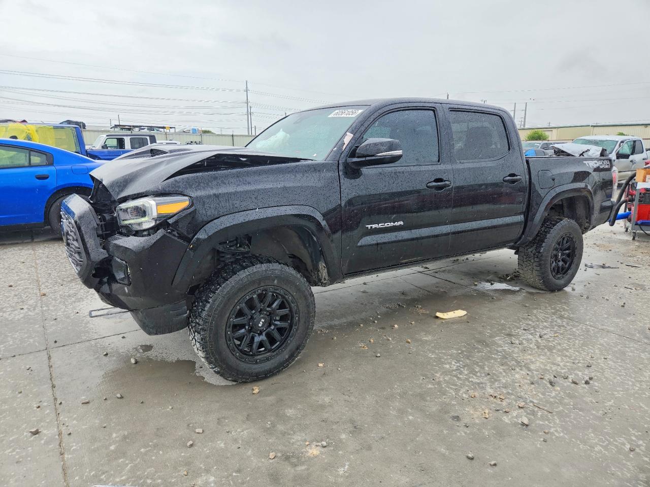 2023 Toyota Tacoma TRD Sport, VIN 3TMCZ5AN6PM648346 — Перед