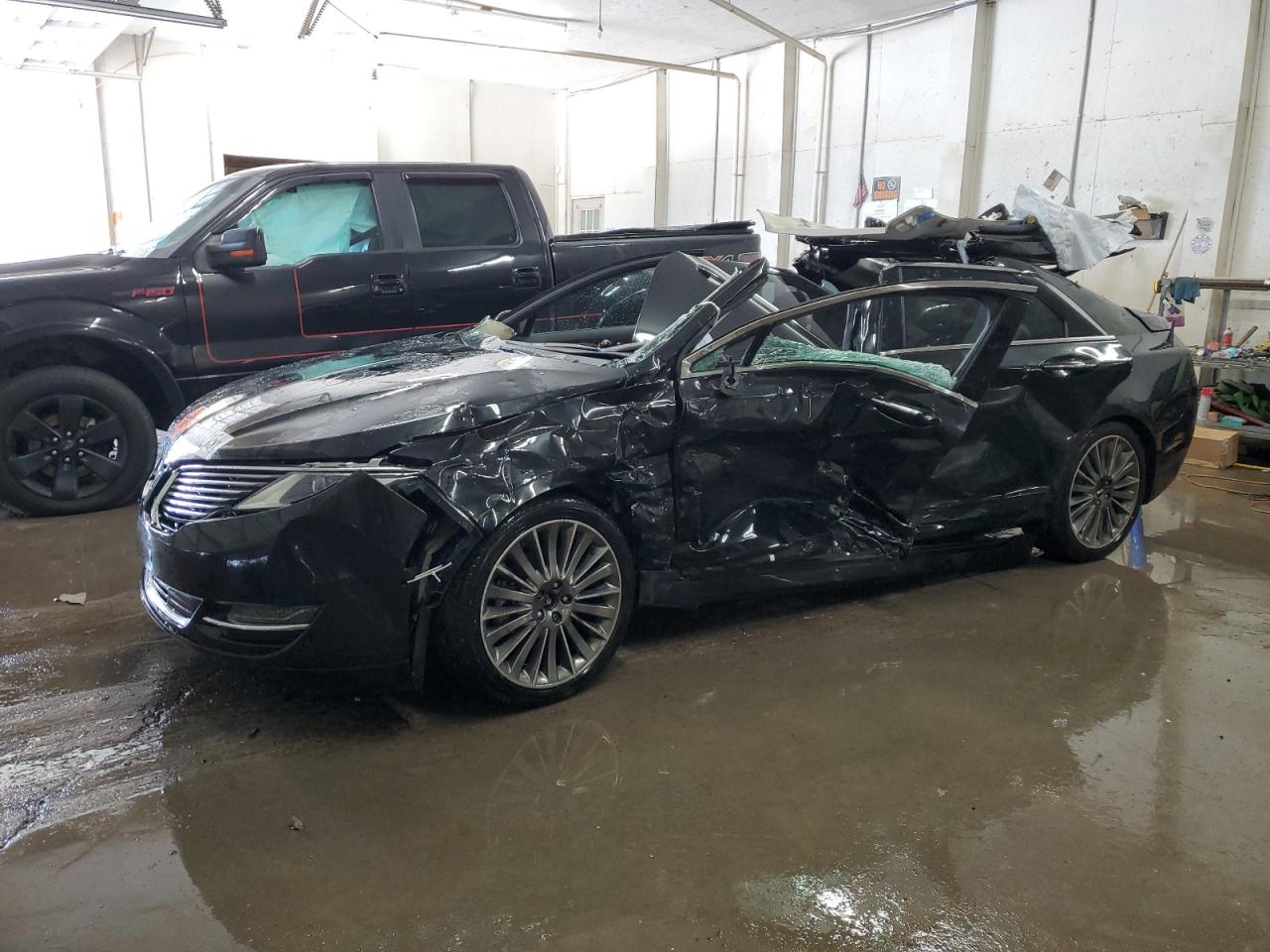 2014 Lincoln MKZ, VIN 3LN6L2JKXER811515 — Roof