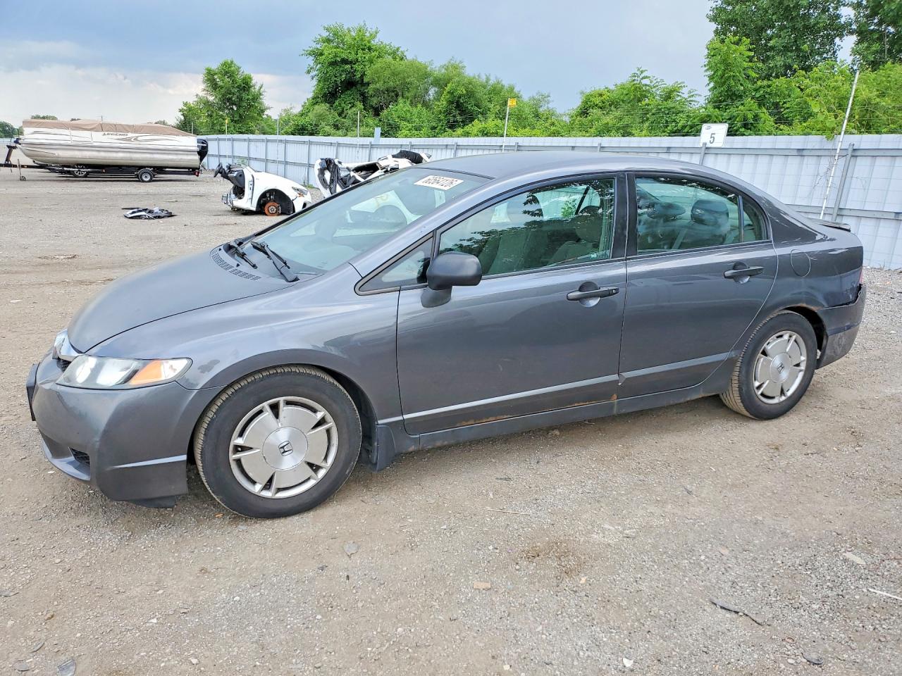 2009 Honda Civic DX-G, VIN 2HGFA16489H111672 — Зад