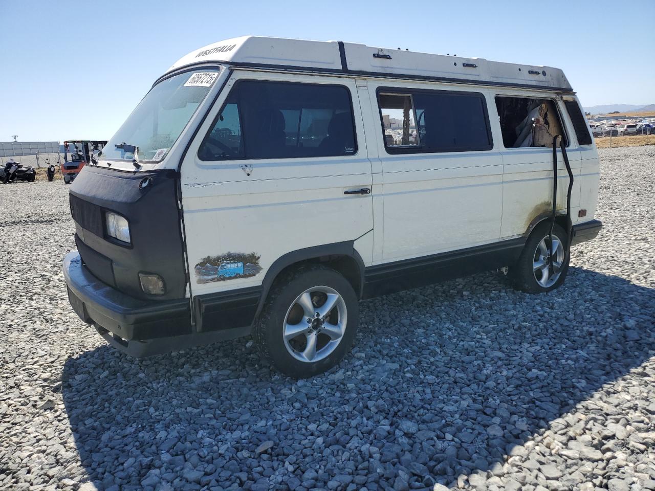 1990 Volkswagen Vanagon, VIN WV2TB0252LH072793 — Пожар в салоне