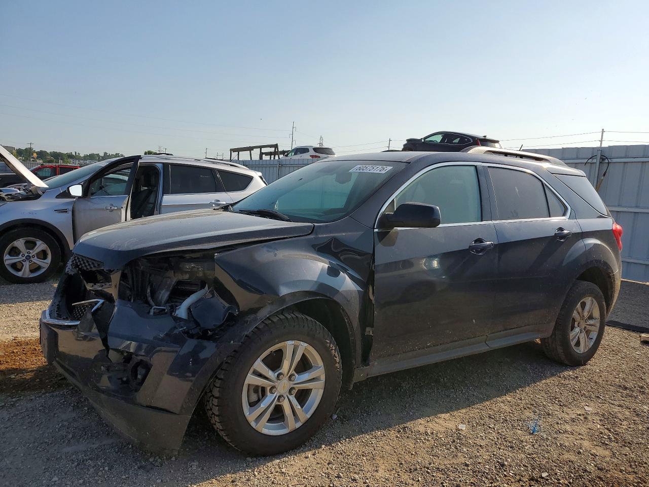 2015 Chevrolet Equinox LT, VIN 2GNALBEK6F6234099 — Front end