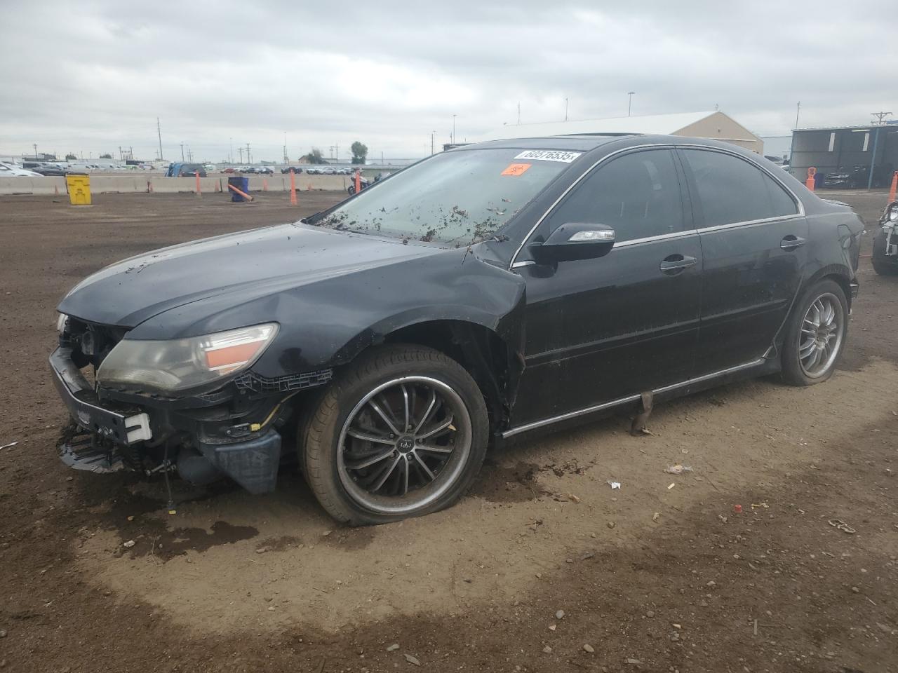 2010 Acura RL Technology, VIN JH4KB2F63AC002558 — Front end