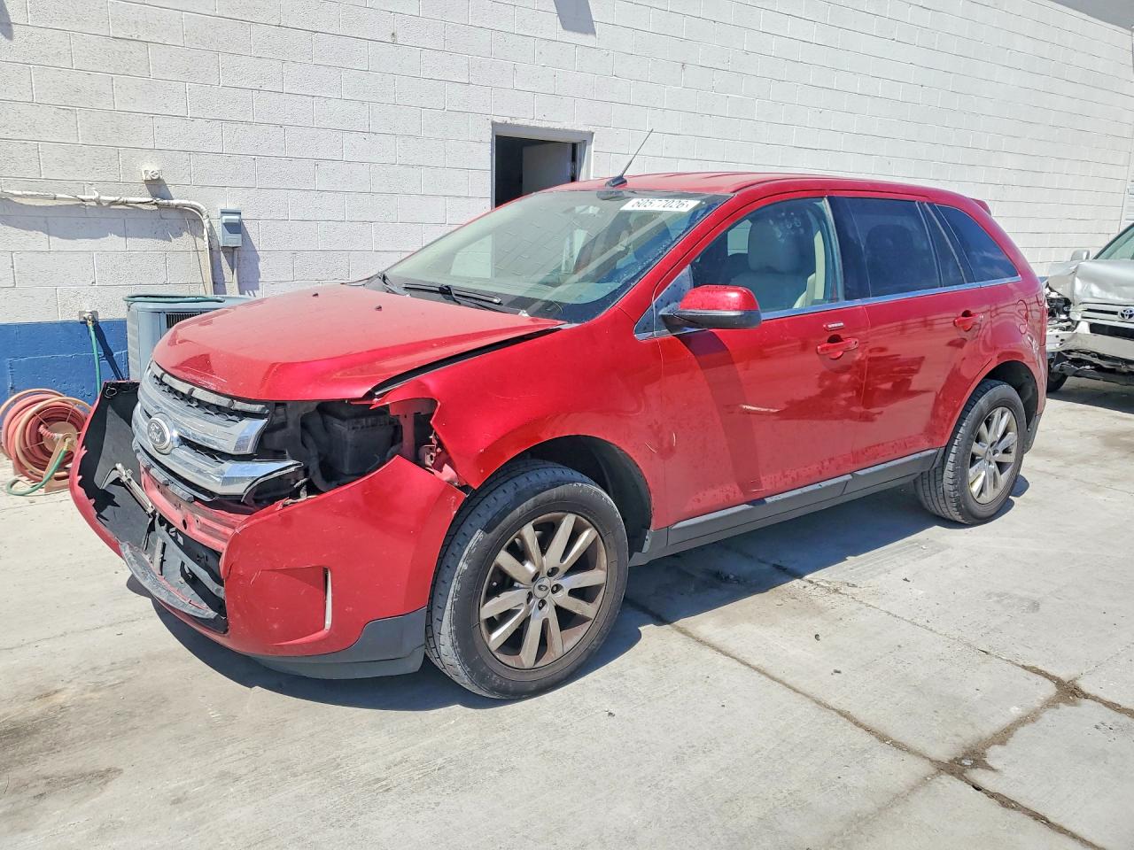 2012 Ford Edge Limited, VIN 2FMDK4KC6CBA17197 — Front end
