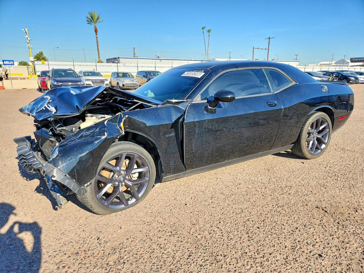2023 Dodge Challenger R/T, VIN 2C3CDZBT6PH669249 — Перед