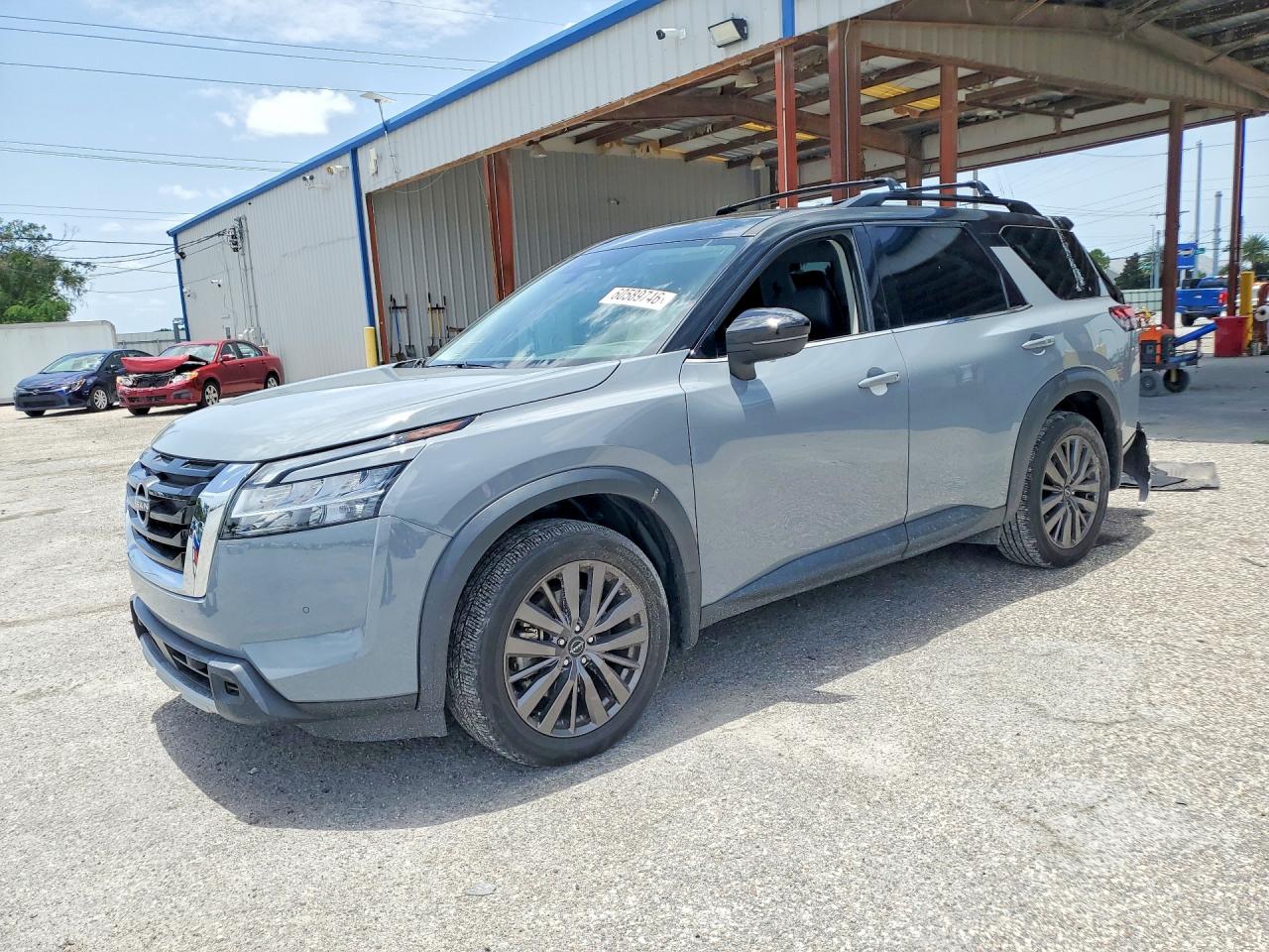 2024 Nissan Pathfinder SL, VIN 5N1DR3CB2RC239935 — Rear end