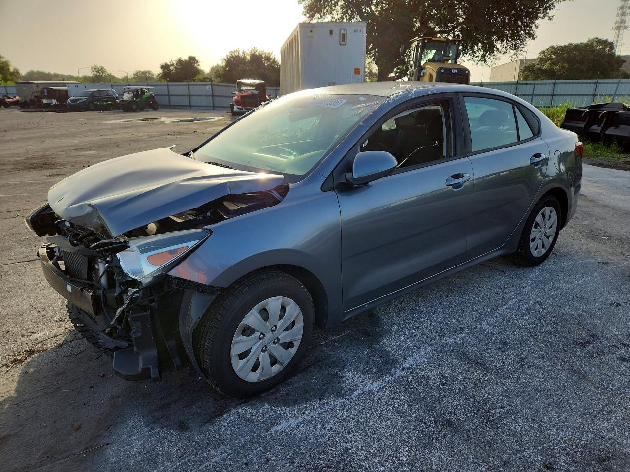 2019 Kia Rio S, VIN 3KPA24AB4KE181233 — Front end