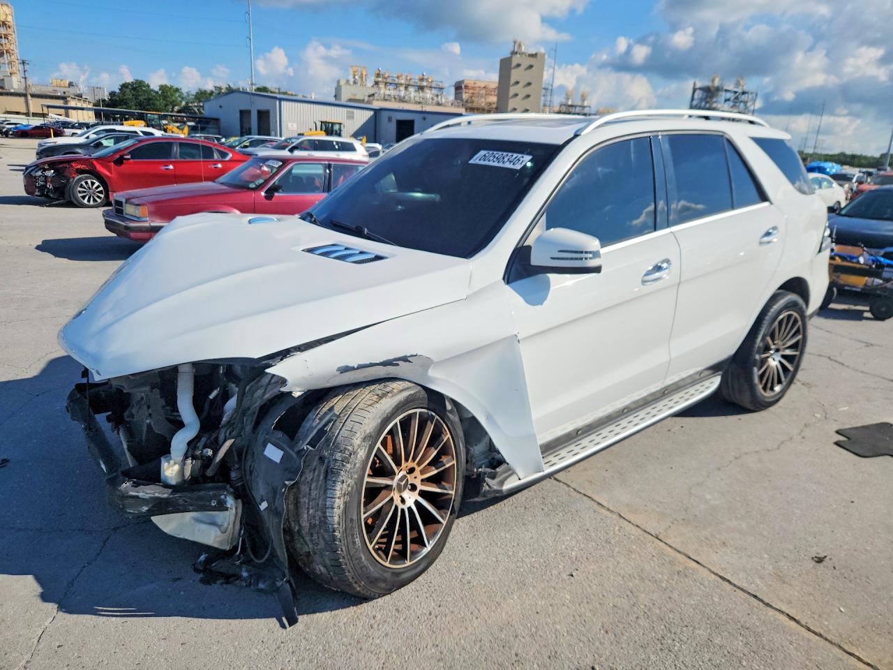 2018 Mercedes-Benz GLE 350, VIN 4JGDA5JB0JB025655 — Front end