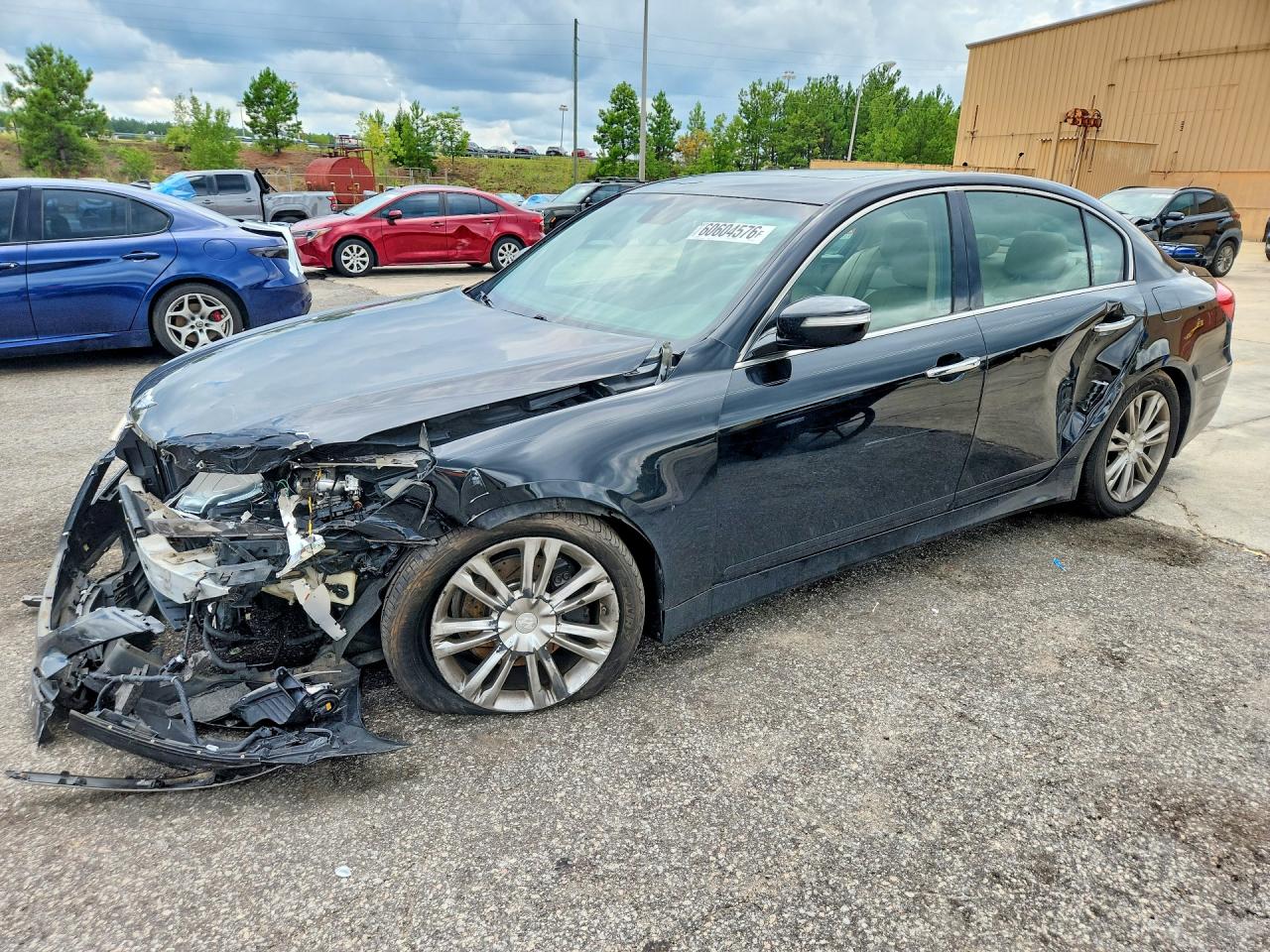 2012 Hyundai Genesis 3.8L, VIN KMHGC4DD9CU160493 — Перед