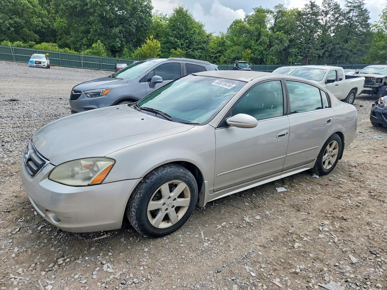 2003 Nissan Altima S, VIN 1N4AL11D63C331144 — Rear end