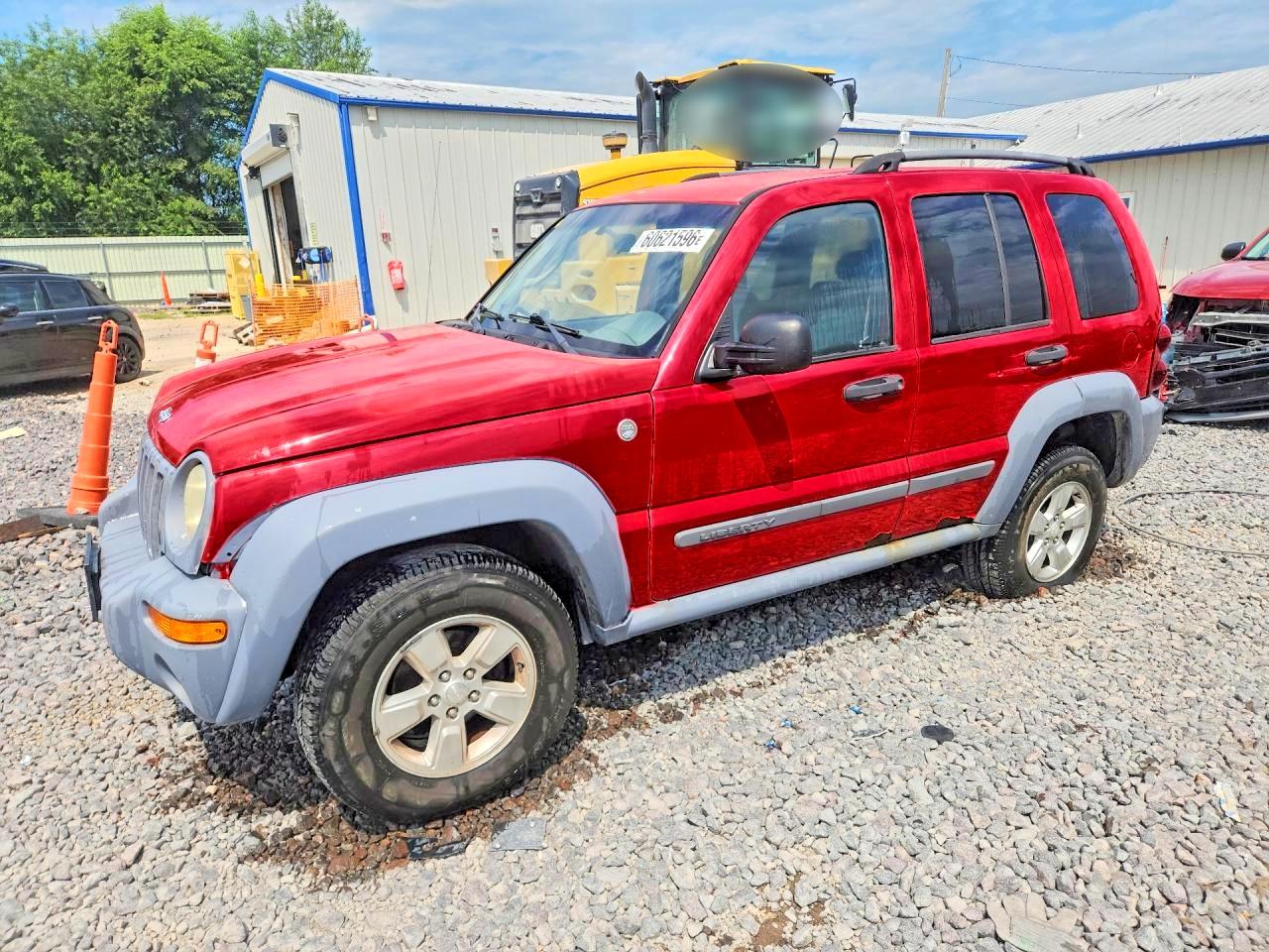 2005 Jeep Liberty Sport, VIN 1J4GL48K85W572886 — Rear end