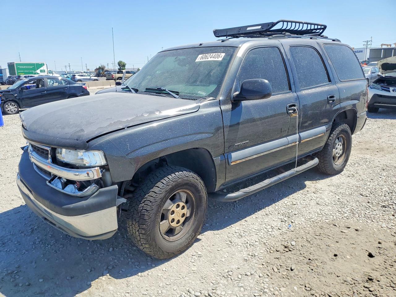 2003 Chevrolet Tahoe Z71, VIN 1GNEK13Z93R174592 — Front end