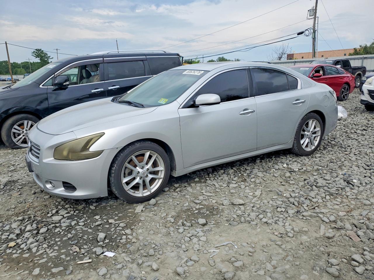 2012 Nissan Maxima SV, VIN 1N4AA5AP0CC840539 — Бок