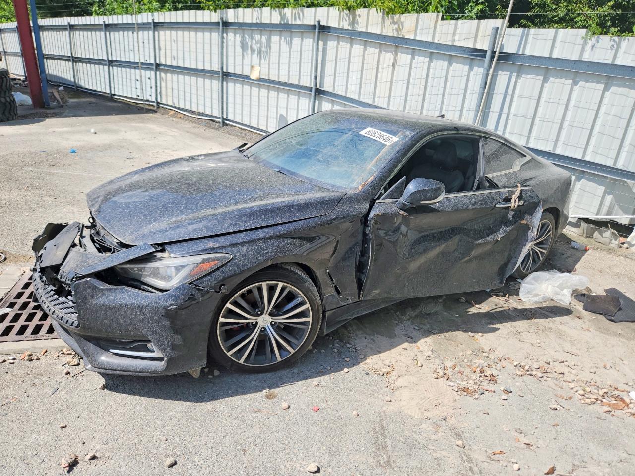 2017 Infiniti Q60 Premium, VIN JN1CV7EL9HM320046 — Front end