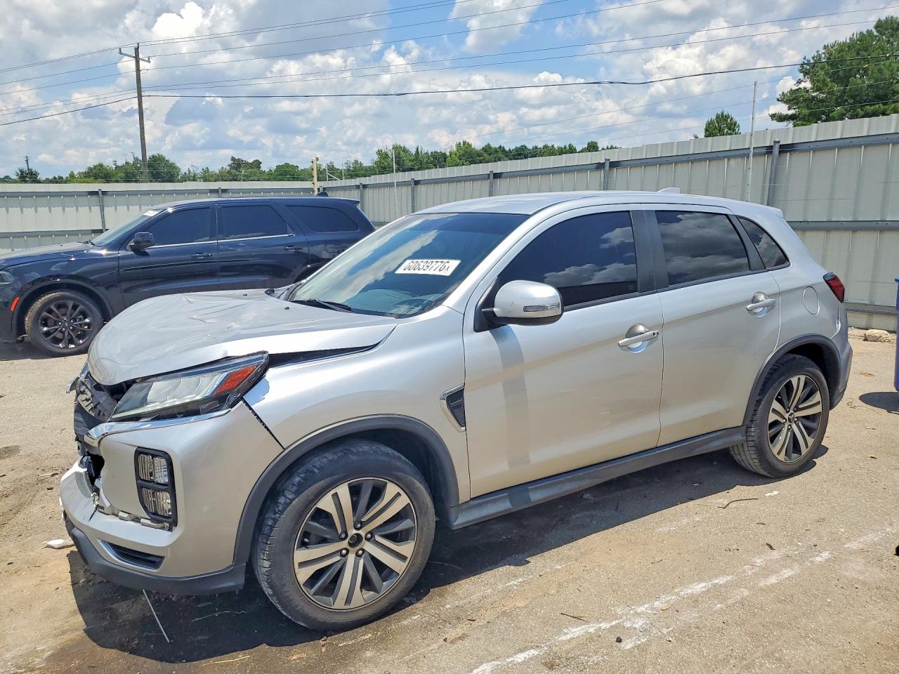 2021 Mitsubishi Outlander SE, VIN JA4APVAU4MU012739 — Front end