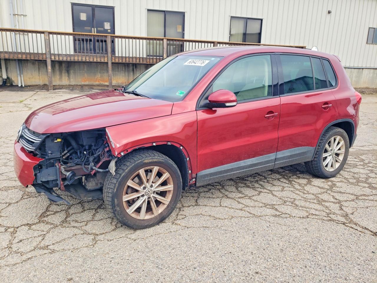 2014 Volkswagen Tiguan S, VIN WVGBV3AX6EW066074 — Front end