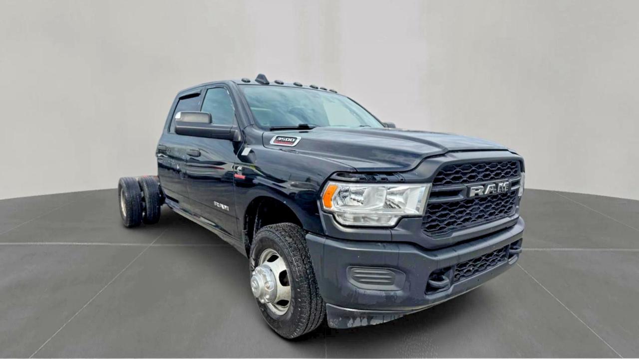2022 Ram 3500 Tradesman, VIN 3C7WRSCL3NG207506 — Normal wear