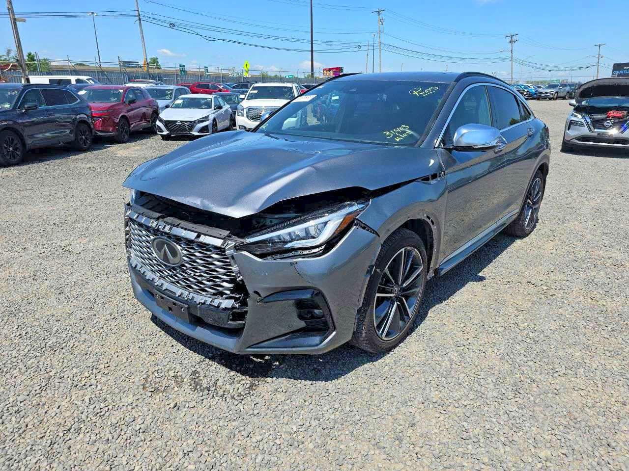 2024 Infiniti QX55 Sensory, VIN 3PCAJ5LR9RF108740 — Front end