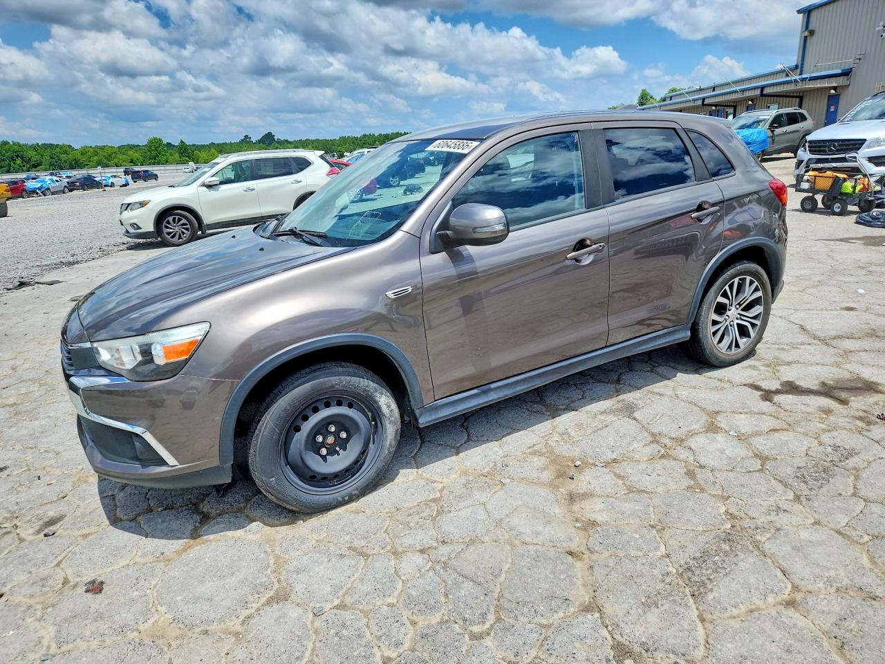2017 Mitsubishi Outlander SE, VIN JA4AR3AW5HZ048643 — Normal wear