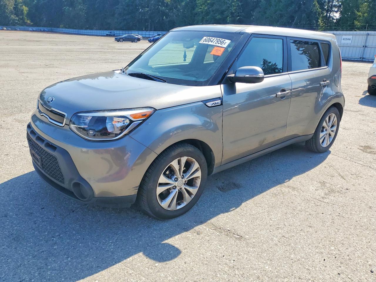 2014 Kia Soul +, VIN KNDJP3A56E7062173 — Front end