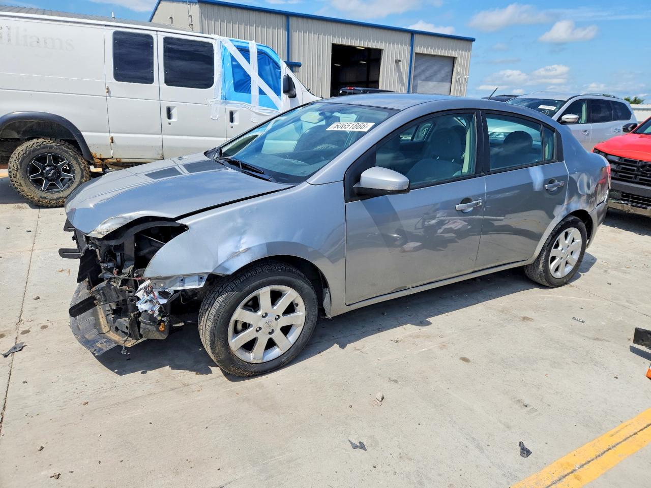 2009 Nissan Sentra 2.0, VIN 3N1AB61E49L614306 — Front end