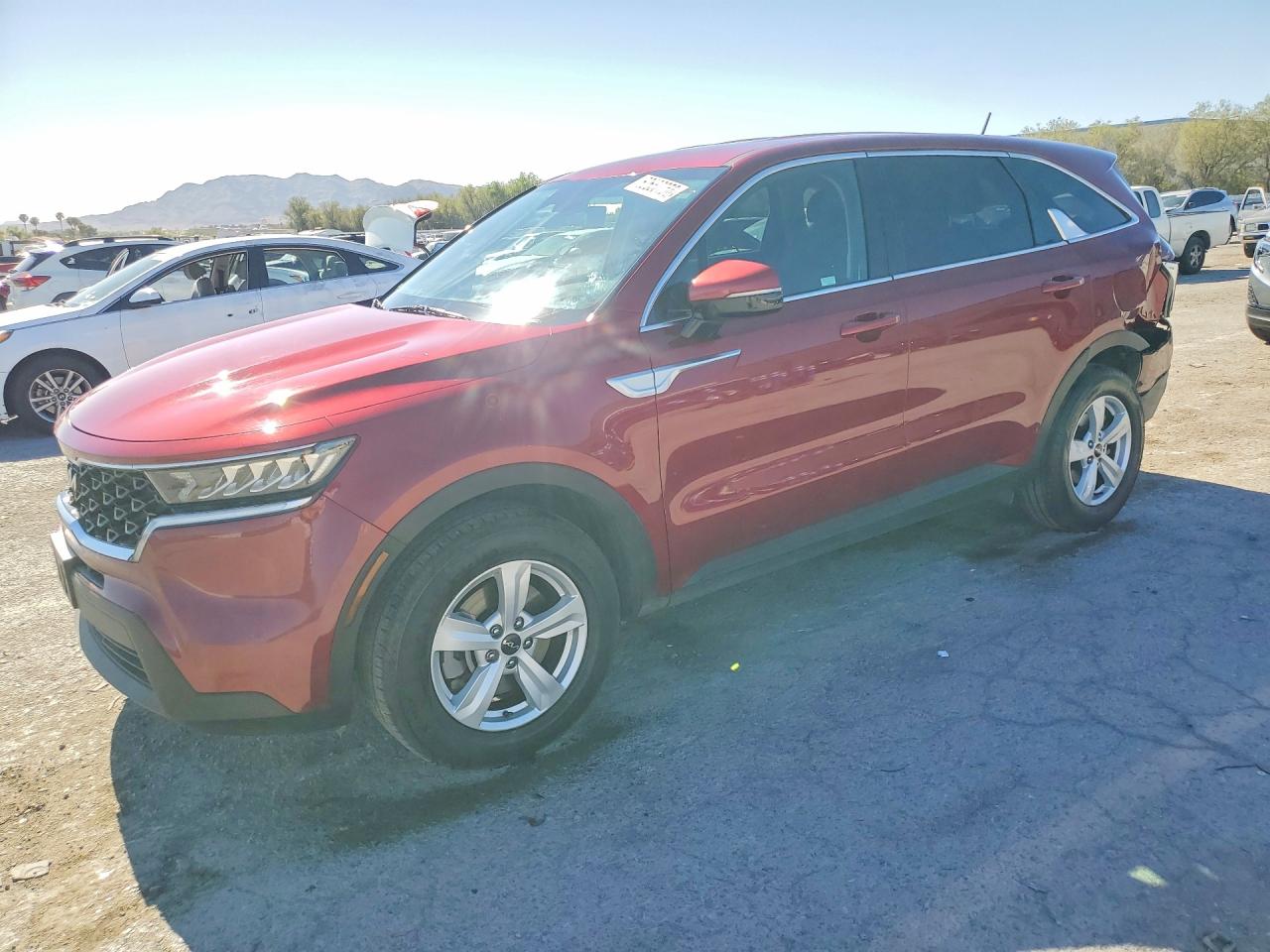 2022 Kia Sorento LX, VIN 5XYRG4LC7NG085212 — Зад