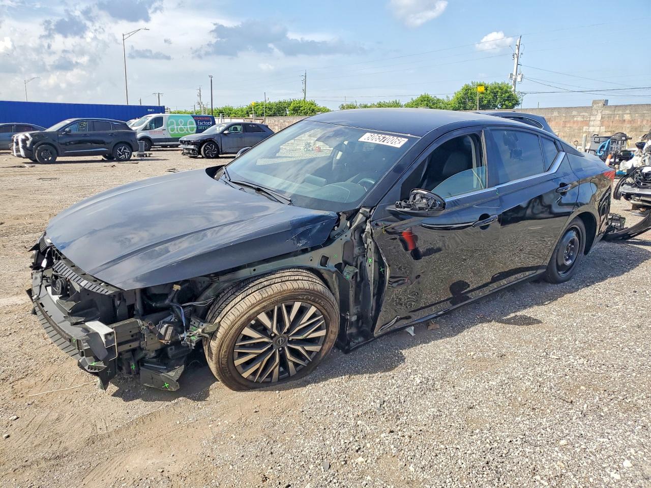 2026 Nissan Altima SV, VIN 1N4BL4DV0TN311261 — Front end