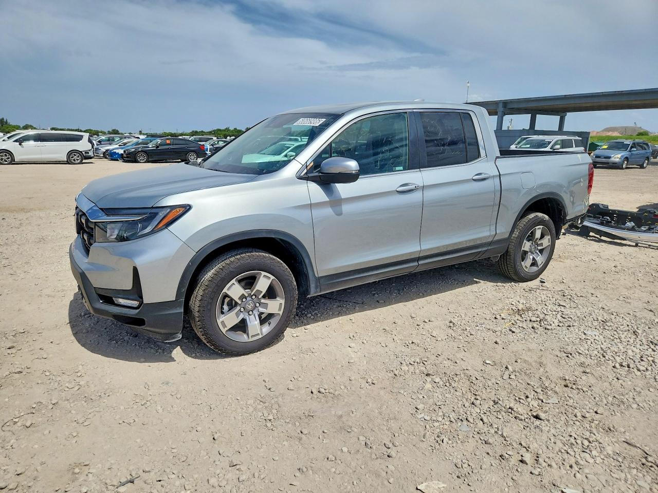 2026 Honda Ridgeline RTL, VIN 5FPYK3F58TB020821 — Rear end