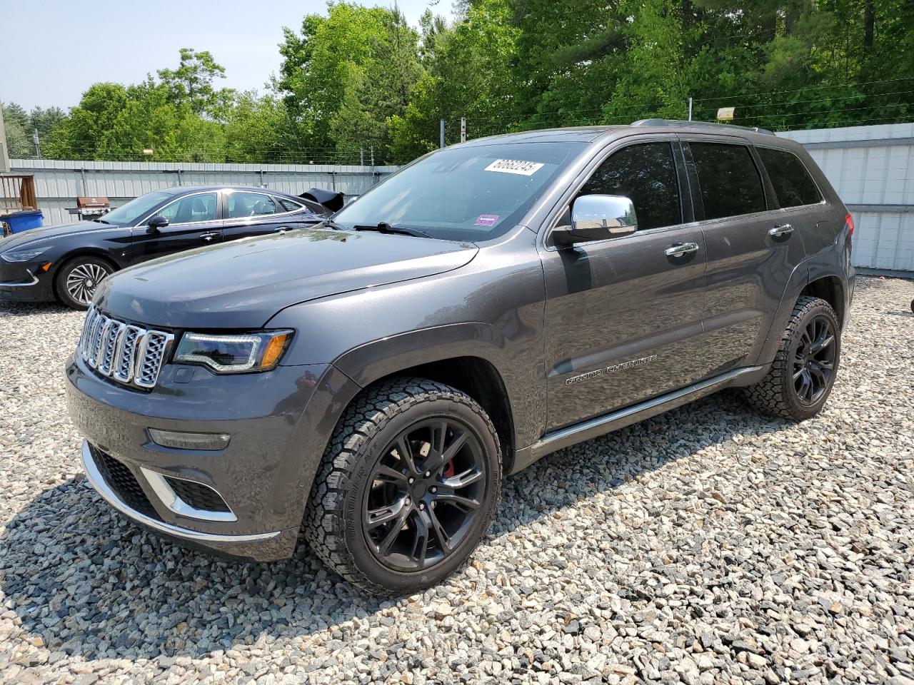 2017 Jeep Grand Cherokee Summit, VIN 1C4RJFJT2HC799869 — Partial repair