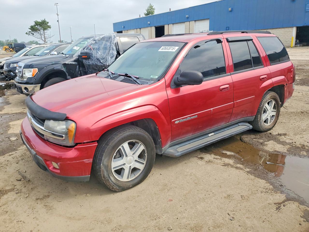 2004 Chevrolet TrailBlazer LS, VIN 1GNDT13S342311113 — Minor dents and scratches
