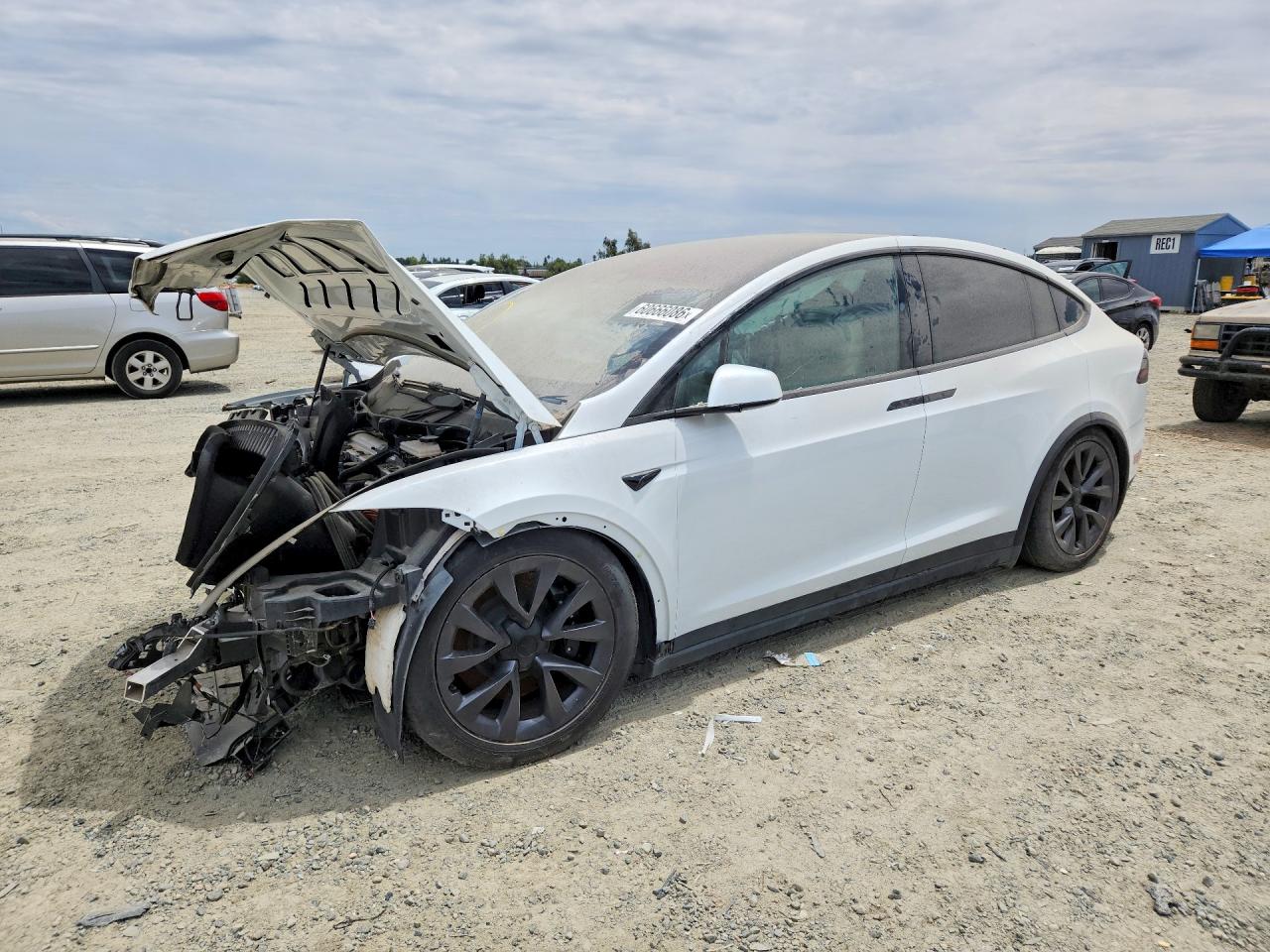 2024 Tesla Model X, VIN 7SAXCBE58RF440202 — Front end