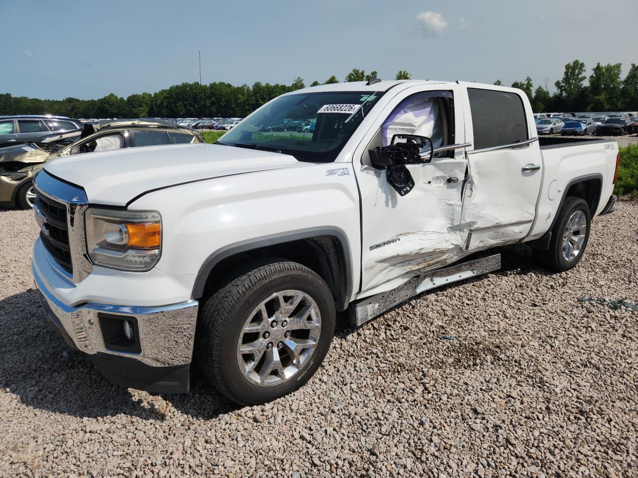 2014 GMC Sierra 1500 SLT, VIN 3GTU2VEC8EG531980 — Бок