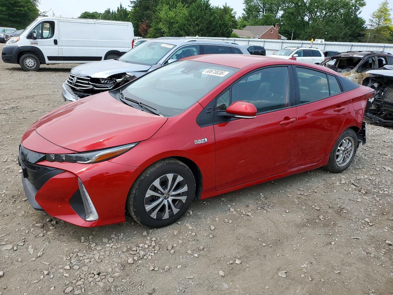 2022 Toyota Prius XLE, VIN JTDKAMFPXN3217885 — Зад