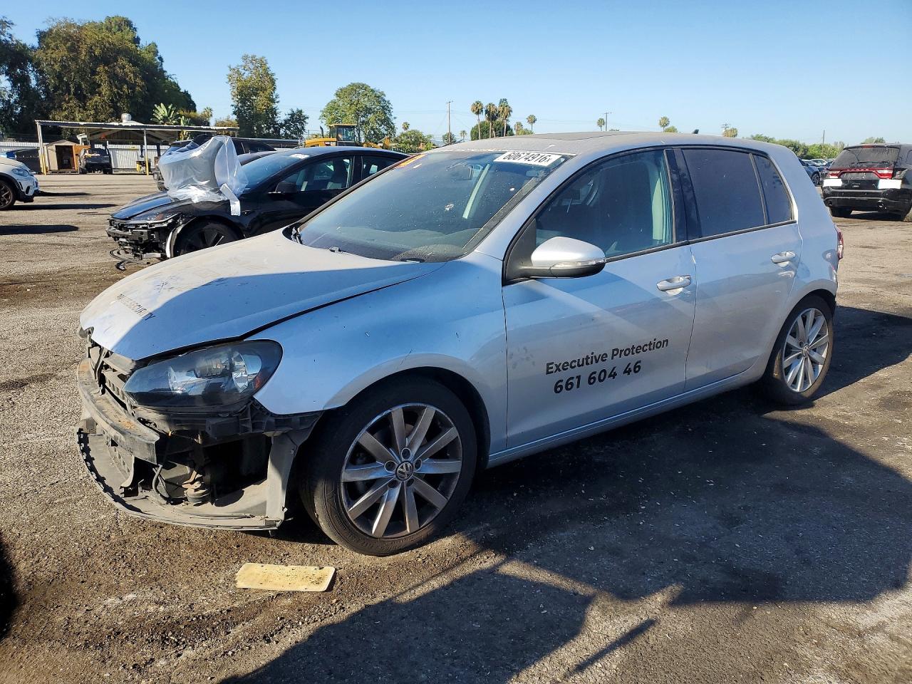 2010 Volkswagen Golf TDI, VIN WVWDM7AJXAW328644 — Перед