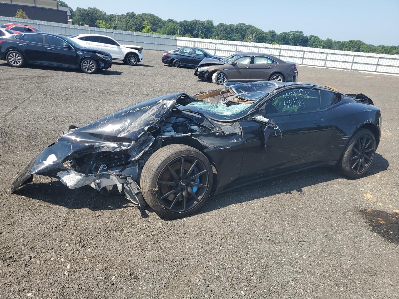 2018 Aston Martin DB11, VIN SCFRMFAV2JGL03266 — All over