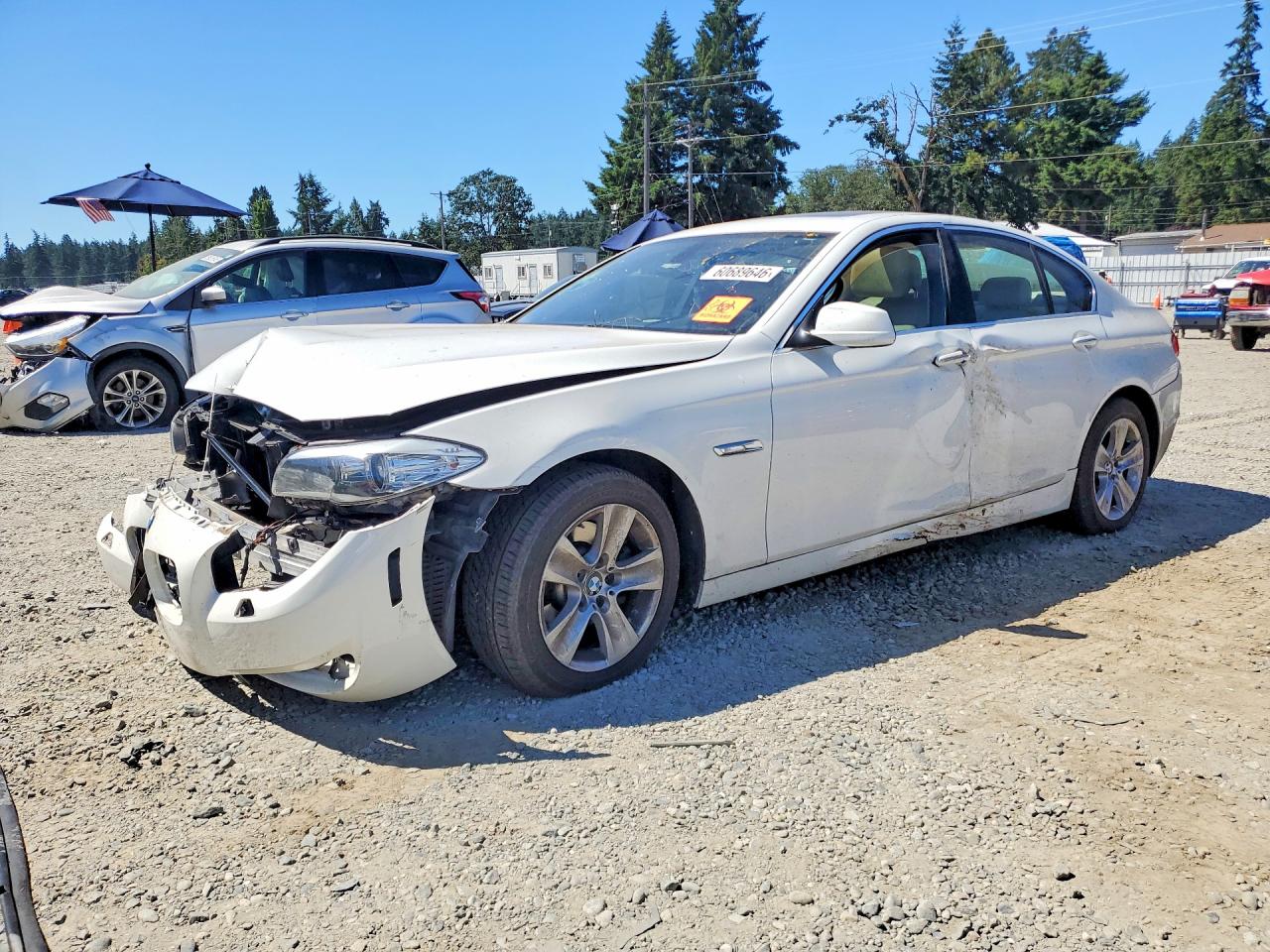2011 BMW 5 Series 528i, VIN WBAFR1C52BC741889 — Front end