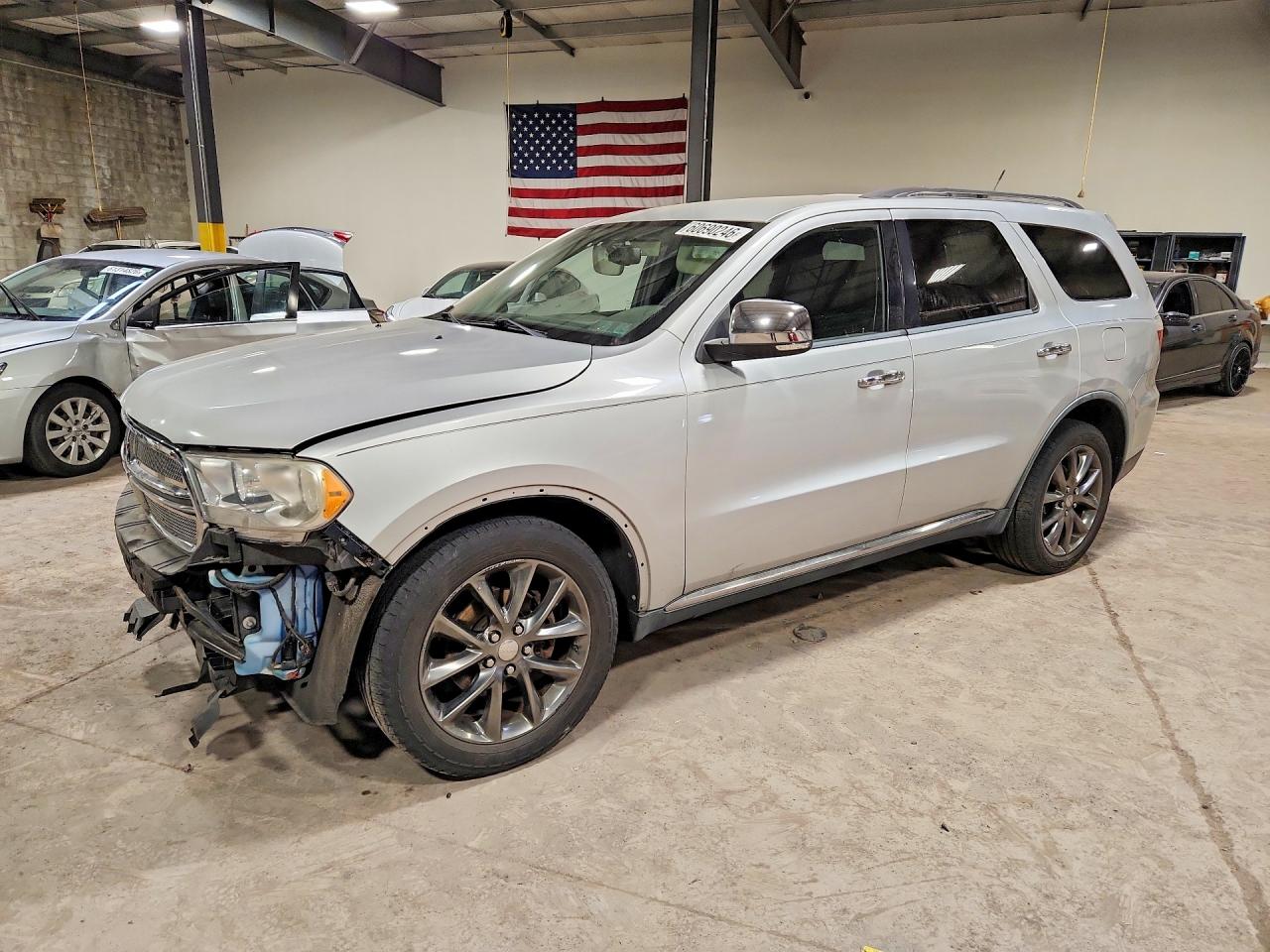 2011 Dodge Durango Crew, VIN 1D4RE4GG8BC699823 — Front end