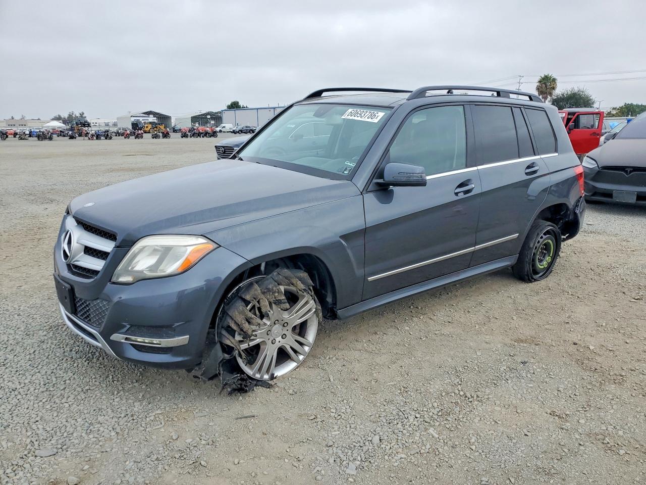 2013 Mercedes-Benz GLK 350, VIN WDCGG5HB8DG148210 — Rear end