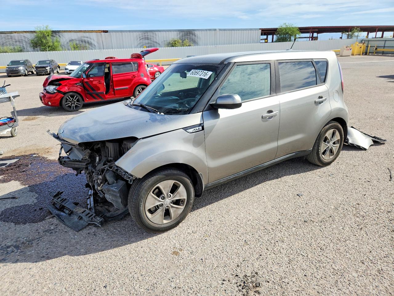 2016 Kia Soul, VIN KNDJN2A21G7317823 — Front end
