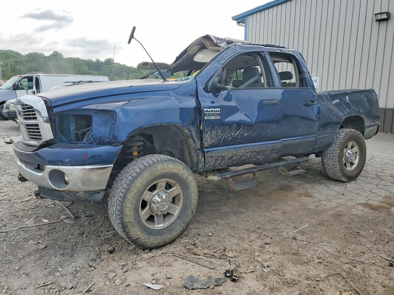2007 Dodge 2500 SLT, VIN 1D7KS28D07J568572 — Rollover