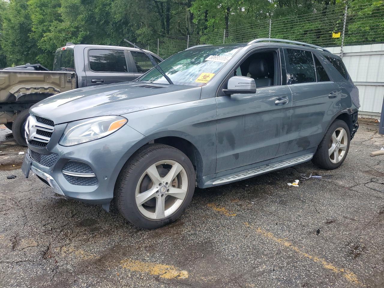 2017 Mercedes-Benz GLE 350, VIN 4JGDA5HB9HA843097 — Normal wear