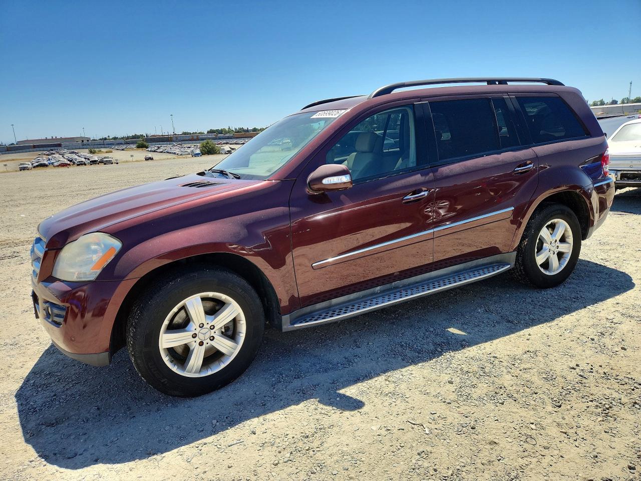 2008 Mercedes-Benz GL 450, VIN 4JGBF71E28A309688 — Minor dents and scratches