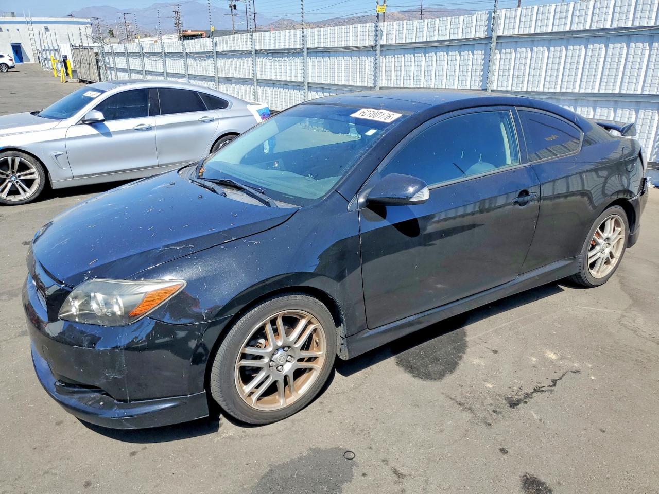 2009 Scion tC, VIN JTKDE167590299780 — Rear end