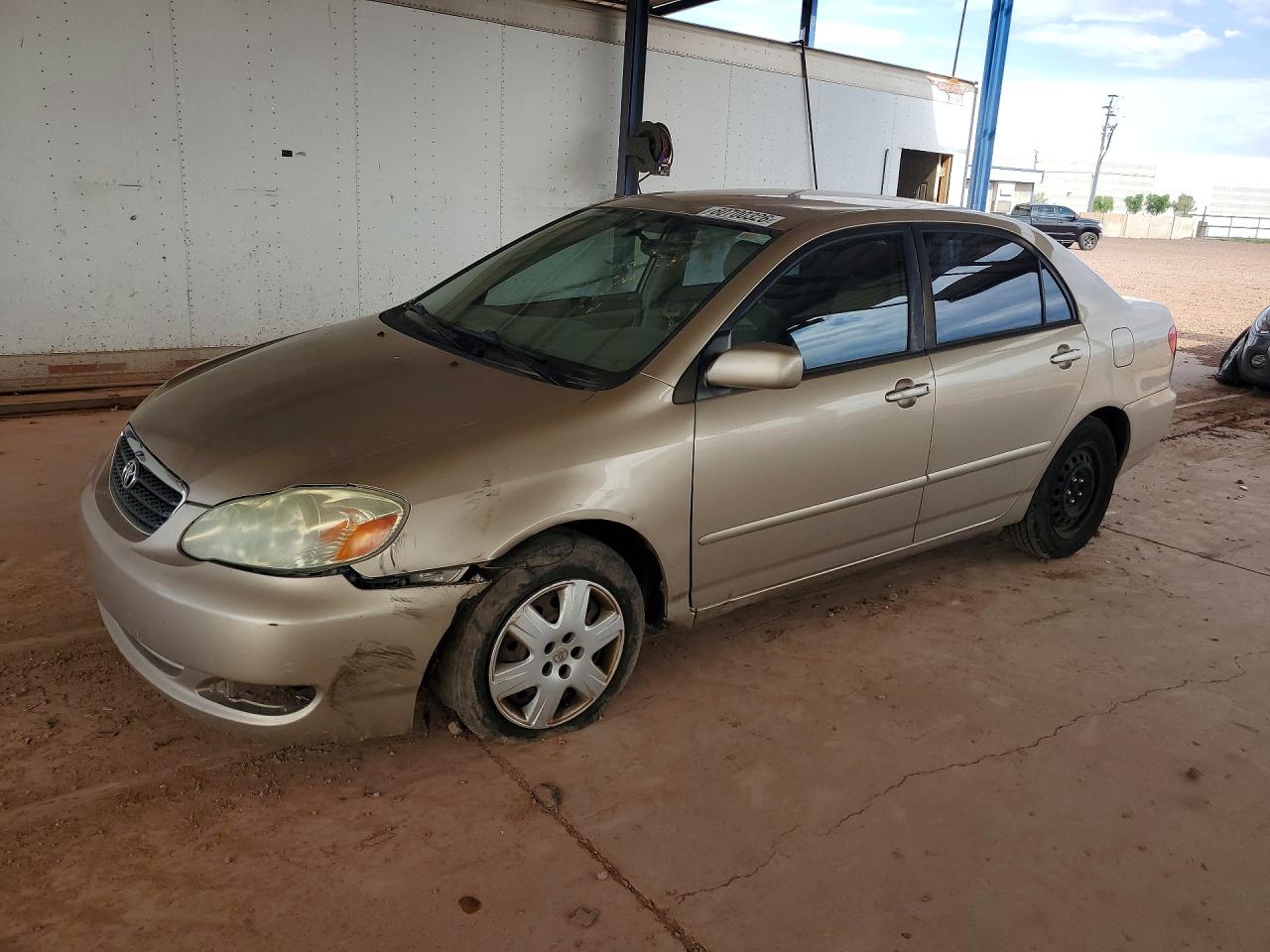 2005 Toyota Corolla LE, VIN 1NXBR30E55Z376748 — Front end