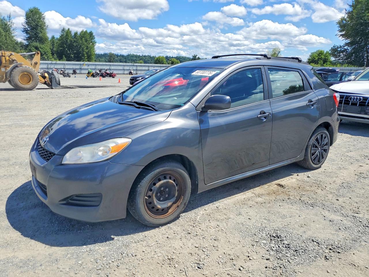 2009 Toyota Matrix, VIN 2T1KU40E99C027796 — Minor dents and scratches